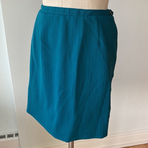 Vintage Tan Jay two piece skirt set - Picture 7 of 7